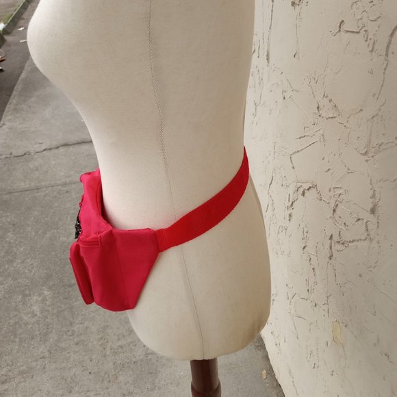 Lifeguard Fanny Pack - Picture 3 of 6